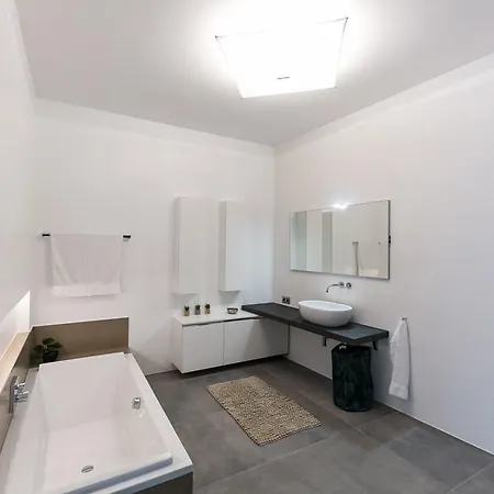 Parksuites Γκρατς