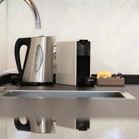 Parksuites 아파트