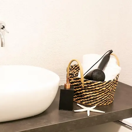 格拉茨公园套房公寓 *